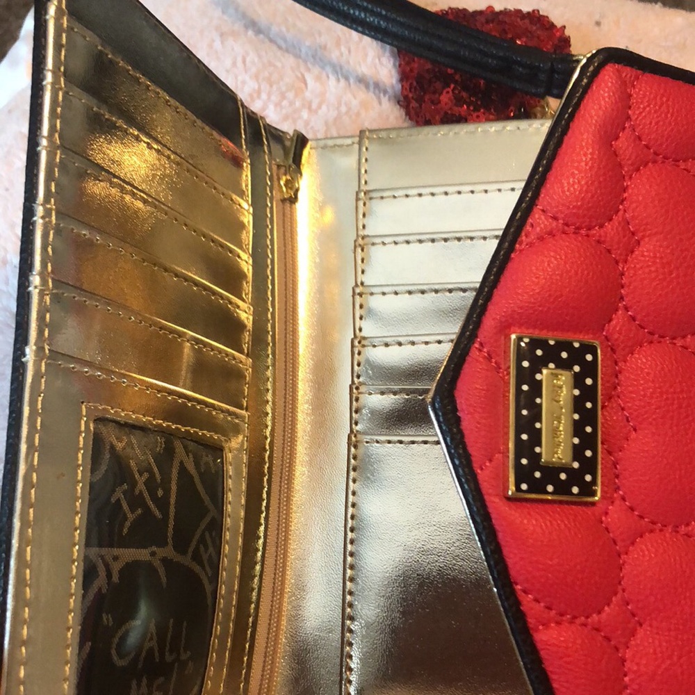 Wristlet
